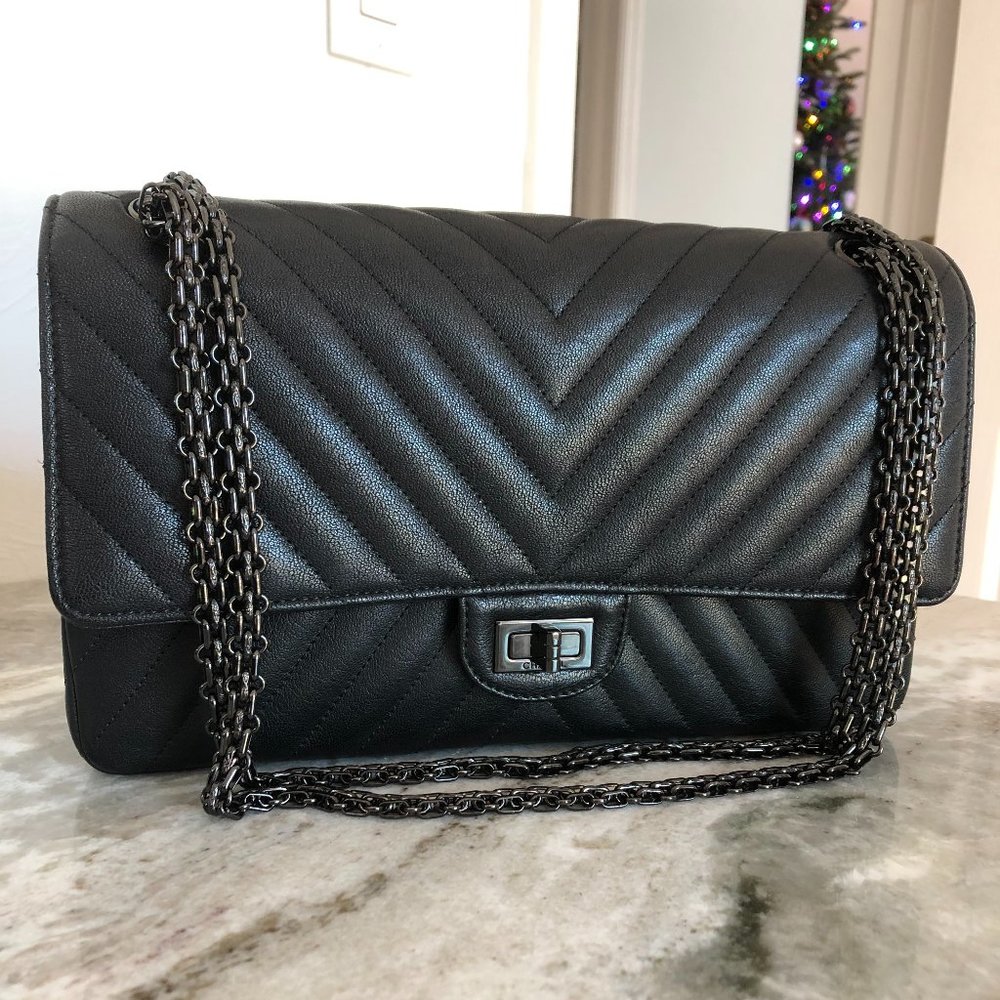 Chanel Reissue 226 So Black Caviar